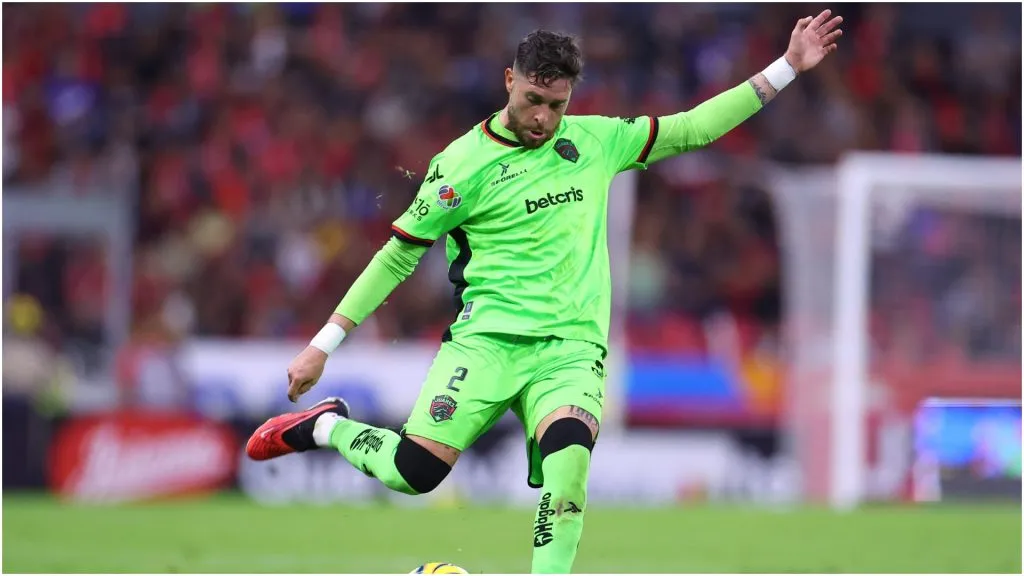 Arturo Ortiz of FC Juarez ā Simon Barber/Getty Images