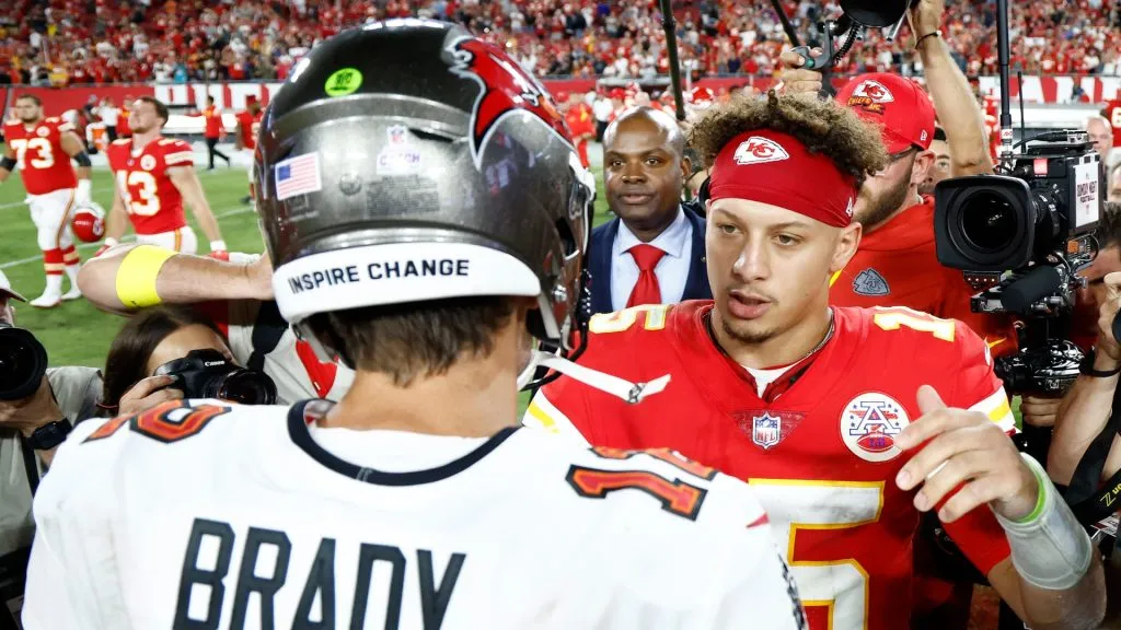 Patrick Mahomes #15 of the Kansas City Chiefs shakes hands with Tom Brady #12 of the Tampa Bay Buccaneers after defeating the Tampa Bay Buccaneers 41-31 at Raymond James Stadium on October 02, 2022 in Tampa, Florida.