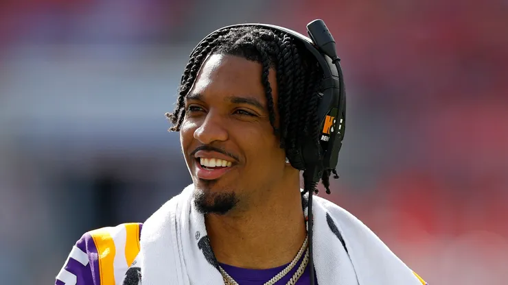 Jayden Daniels as quarterback of LSU