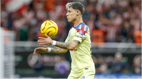 Cristian Calderon of America