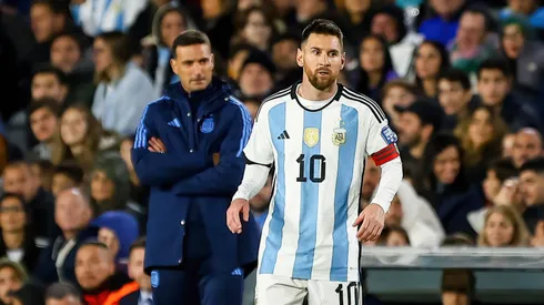 Messi and Scaloni