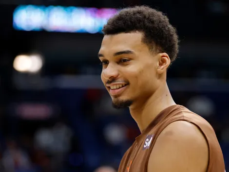 Victor Wembanyama laughs while sharing hilarious take on De'Aaron Fox's impact on the Spurs