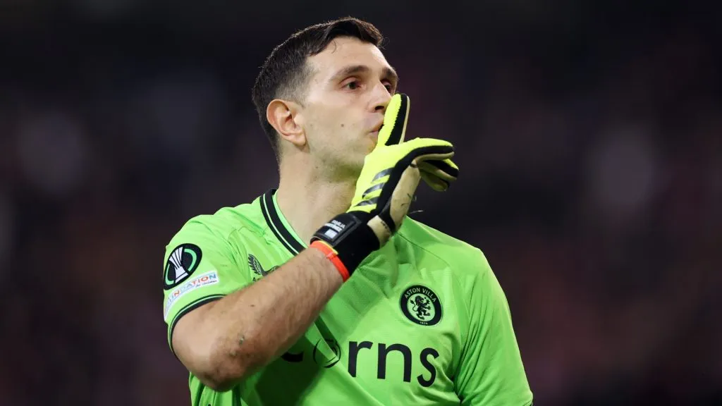 Emiliano Martinez of Aston Villa reacts after saving the first penalty by Nabil Bentaleb of Lille OSC (not pictured) in the penalty shoot out during the UEFA Europa Conference League 2023/24 Quarter-final second leg match between Lille OSC and Aston Villa at Stade Pierre-Mauroy on April 18, 2024 in Lille, France. 