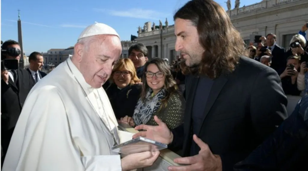 Gabriele Ciampi and the Pope.