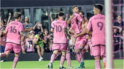 Leonardo Campana of Inter Miami scores and celebrates his goal with teammates