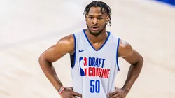 The scoring ability and defensive energy displayed by Bronny James have caught the attention of experts.