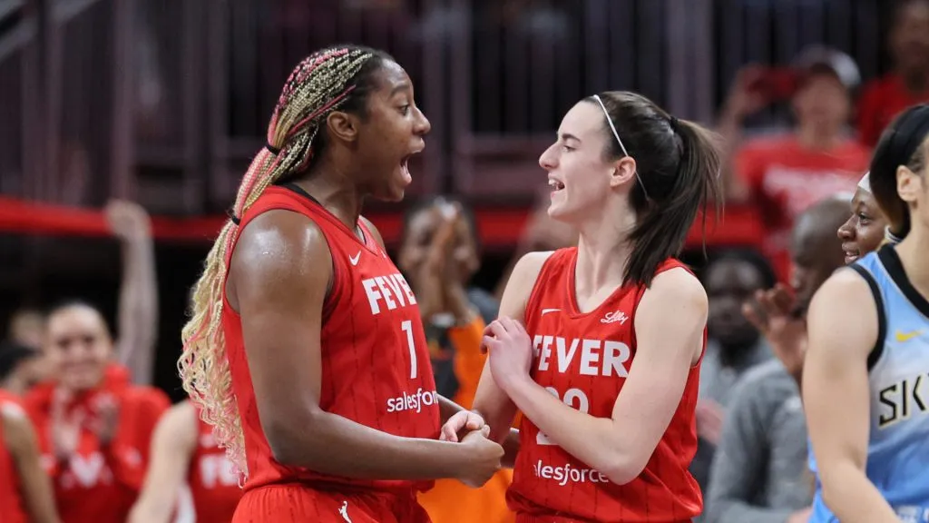 Aliyah Boston (left) with Caitlin Clark (right)