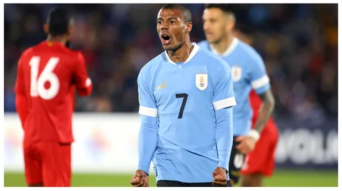 Nicolas De La Cruz of Uruguay celebrates after scoring the third goal his team during a match between Uruguay and Panama