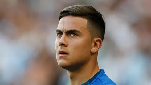 Paulo Dybala of Argentina looks on prior to the Copa America Brazil 2019 quarterfinal match between Argentina and Venezuela at Maracana Stadium on June 28, 2019 in Rio de Janeiro, Brazil.