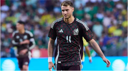 Santiago Gimenez of Mexico