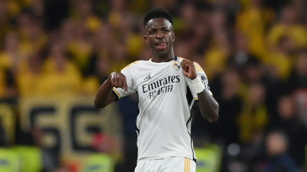 Vinicius Junior of Real Madrid celebrates scoring his team's second goal during the UEFA Champions League 2023/24 Final match between Borussia Dortmund and Real Madrid CF at Wembley Stadium on June 01, 2024 in London, England.