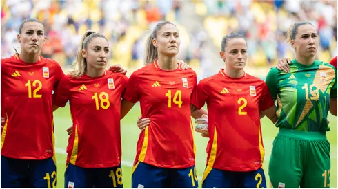 Players of Spain are seen during the national anthem