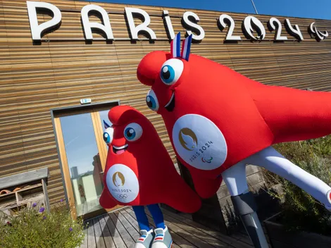 How many people will attend and watch the Paris 2024 Olympic Opening Ceremony?