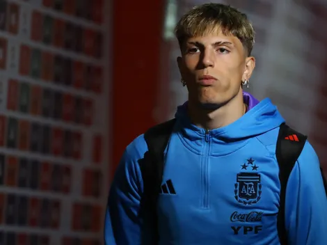 Why is Alejandro Garnacho not playing for Argentina in Paris 2024 Olympic Games?