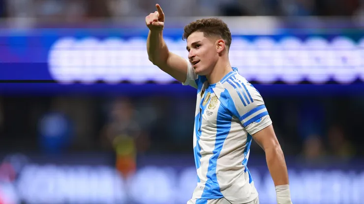 Julian Alvarez of Argentina celebrates after scoring the team's first goal during the CONMEBOL Copa America group A match between Argentina and Canada at Mercedes-Benz Stadium on June 20, 2024 in Atlanta, Georgia.