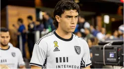 USA midfielder Niko Tsakiris