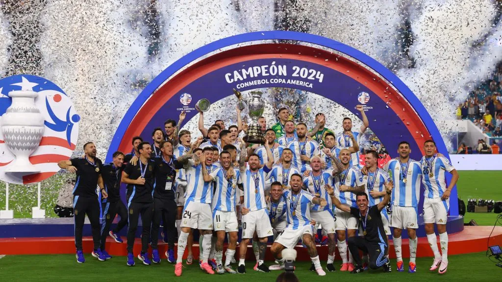 Argentina celebrating their Copa America title. Maddie Meyer/Getty Images)
