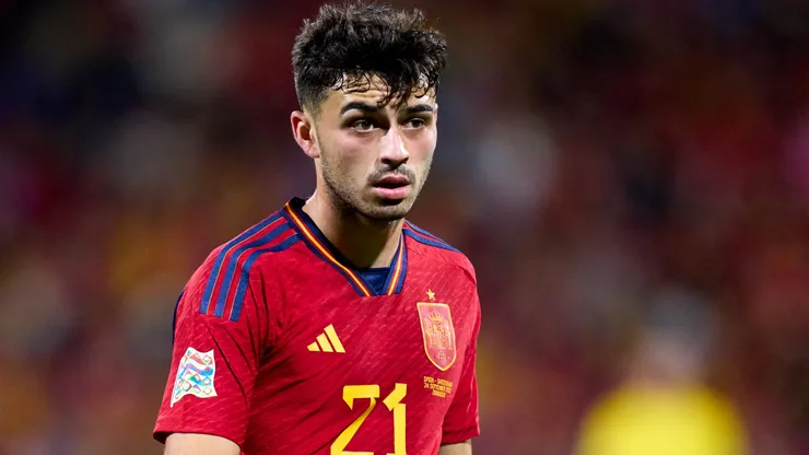 Pedri of Spain looks on during the UEFA Nations League League A Group 2 match between Spain and Switzerland at La Romareda on September 24, 2022 in Zaragoza, Spain.