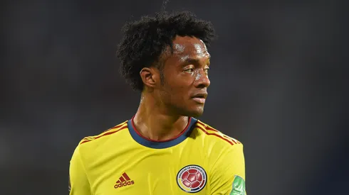 Juan Cuadrado of Colombia looks on during a match between Argentina and Colombia as part of FIFA World Cup Qatar 2022 Qualifiers
