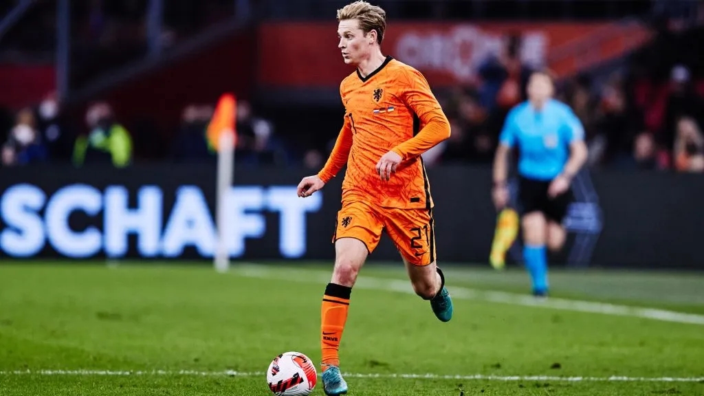 Frenkie de Jong of Netherlands controls the ball during the international friendly match between Netherlands and Germany. Photo by Joosep Martinson/Getty Images.