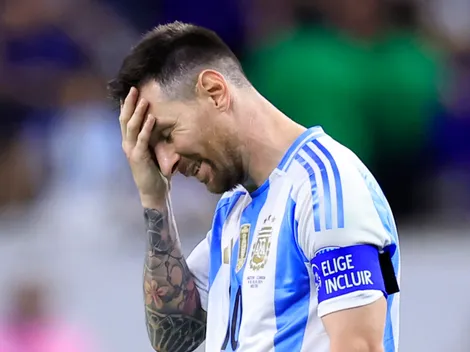 Lionel Messi misses his penalty vs. Ecuador while trying a Panenka kick