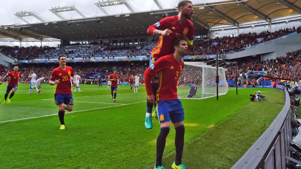 Gerard Pique (R) of Spain celebrates scoring his teamās first goal with his team mate Sergio Ramos during the UEFA EURO 2016. Photo by David Ramos/Getty Images