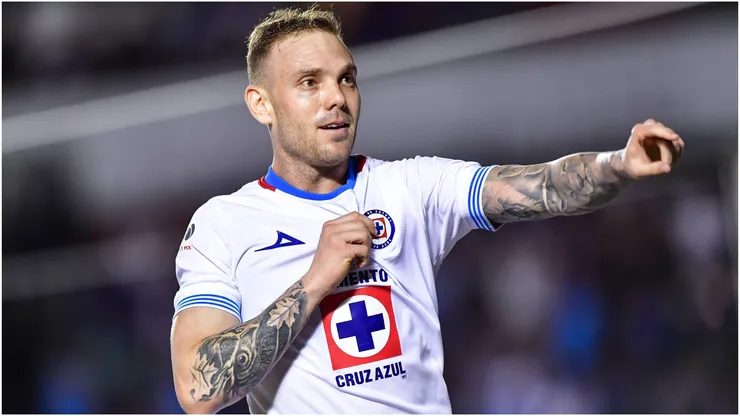 Carlos Rotondi of Cruz Azul