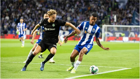 Wenderson Galeno of FC Porto (Right) and Morten Hjulmand of Sporting CP (left)