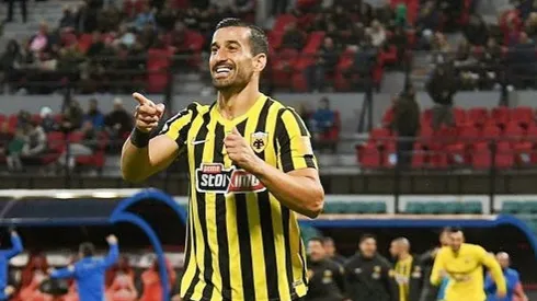 Ehsan Hajisafi of AEK Athens