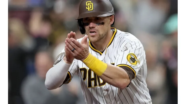 Sullivan of the Padres