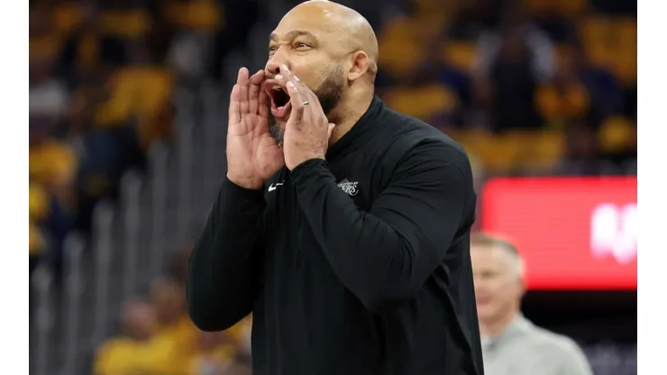 Darvin Ham, Bucks' assistant coach.