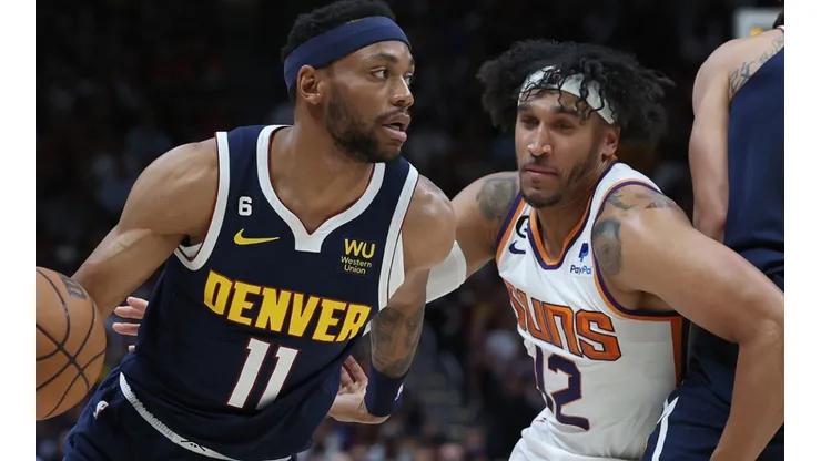 Bruce Brown of the Denver Nuggets and Ish Wainright of the Phoenix Suns