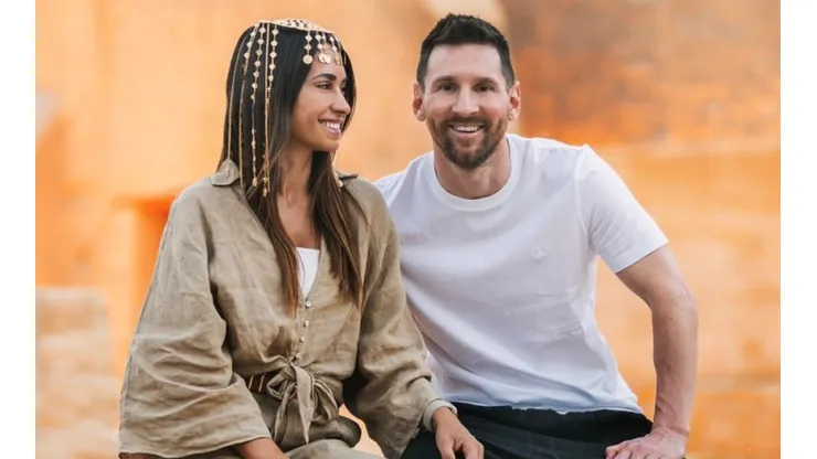 Antonela Roccuzzo and Lionel Messi in Saudi Arabia