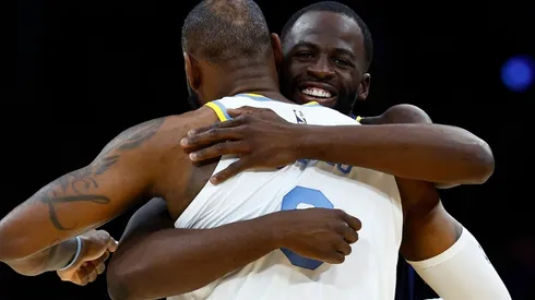 Draymond Green hugging LeBron James