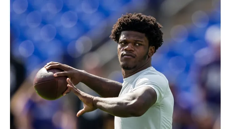 Lamar Jackson quarterback of the Baltimore Ravens