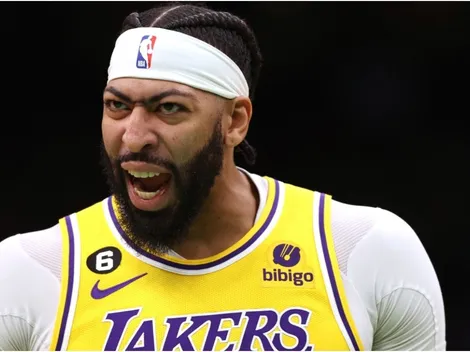 2023 NBA Playoffs Video: 6-5 Desmond Bane locks up 6-10 Anthony Davis during Game 4