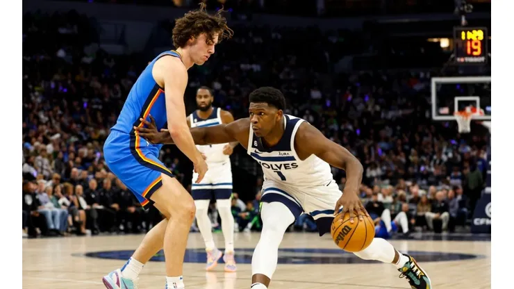 Anthony Edwards against the Thunder.