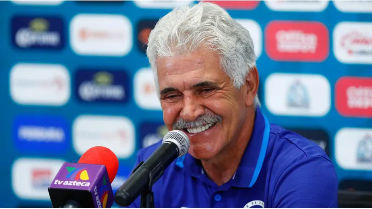 Ricardo Ferretti head coach of Cruz Azul talks during a press conference.