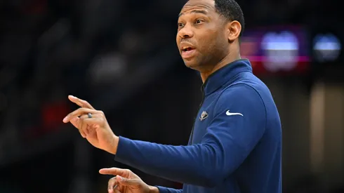 HC Willy Green of Pelicans