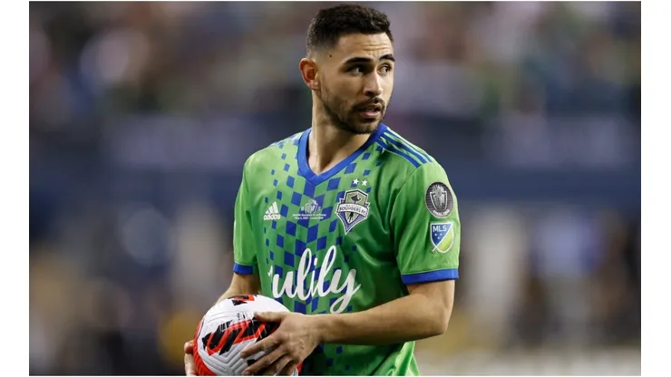 Alex Roldan #16 of Seattle Sounders