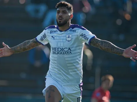 ‘Rocky’ Balboa has to go to the bathroom midgame in Uruguay