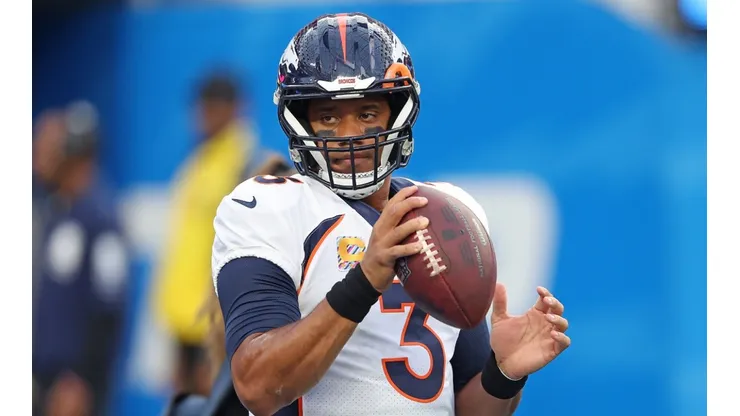 Russell Wilson - Denver Broncos - NFL 2022
