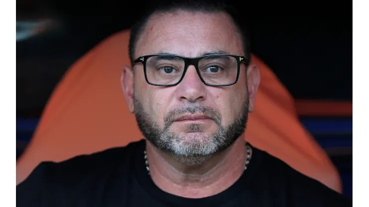 Antonio Mohamed was hired by Pumas UNAM but won't be present against Queretaro