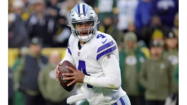 Dak Prescott - Dallas Cowboys - NFL 2022