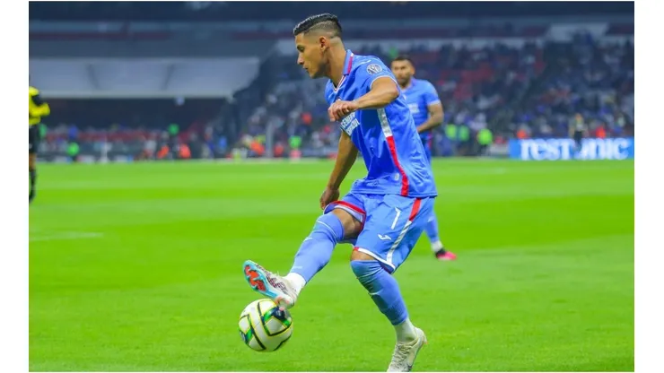 Uriel Antuna of Cruz Azul
