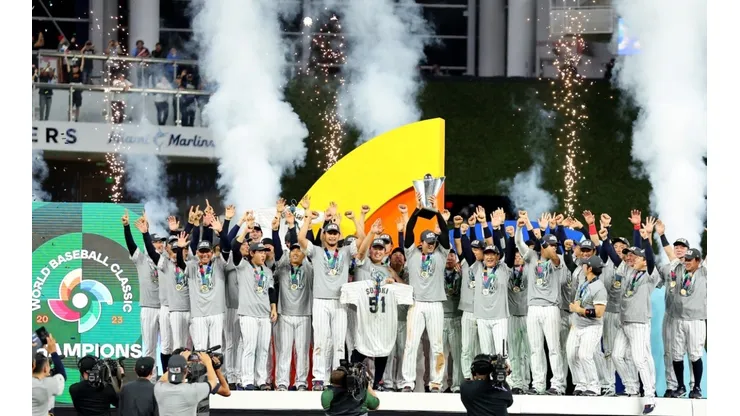 Japanese players after winning the 2023 WBC against United States 3-2