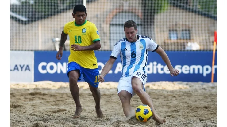 Argentina and Brazil in the Beach Soccer Copa America 2023