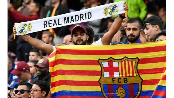 Real Madrid and Barcelona fans