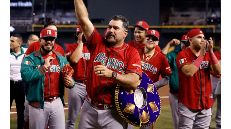 Manager Benji Gil #30 of Team Mexico acknowledges the crowd after Mexico beat Team Canada 10-3