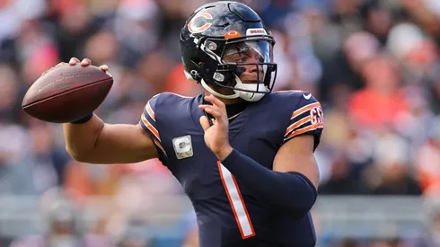 Justin Fields quarterback of the Chicago Bears